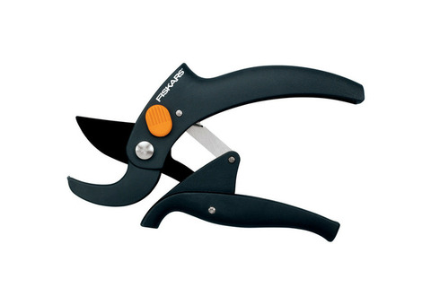 Секатор Fiskars 111330 контактный