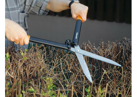 Ножницы для живой изгороди Fiskars PowerLever 114750