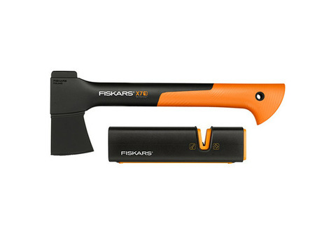 Набор Fiskars 129048 Топор универсальный X7 с точилкой