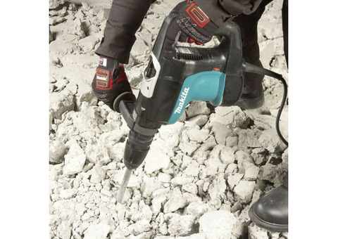 Перфоратор Makita HR 4001 C