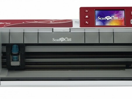 Режущий плоттер Brother CM700 ScanNCut