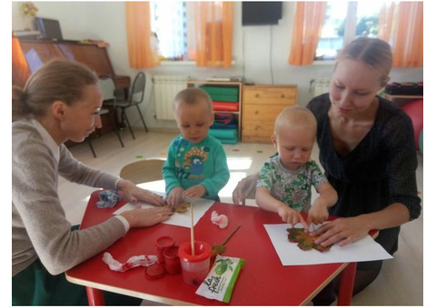 Развивающие занятия для детей 1-3 лет 'Вместе с мамой'