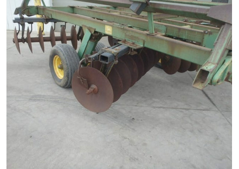 Борона John Deere 235 Disk, 21′