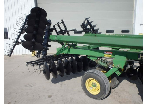 Борона John Deere 630 Disk 18′