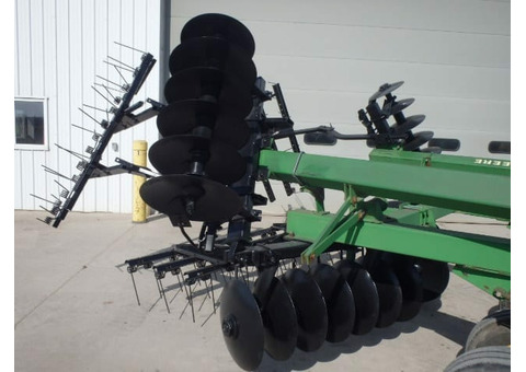 Борона John Deere 630 Disk 18′