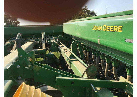 2017 Сеялка John Deere 455