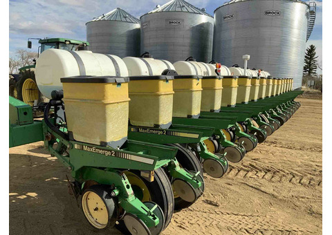 Пропашная сеялка JOHN DEERE 7200