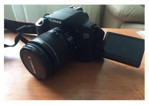 Canon EOS 650D Kit EF-S 18-55 отличное состояние