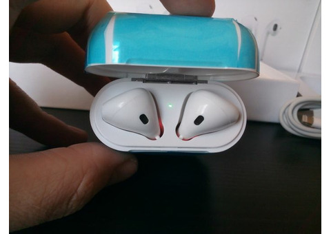 AirPods беспроводные наушники. Power Bank в подарок