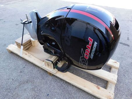 2023 Mercury Pro XS 150 HP 3.0L L4 Outboard Engine