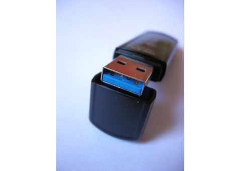 Продается USB Transcend JetFlash700 32GB USB 3.0 !